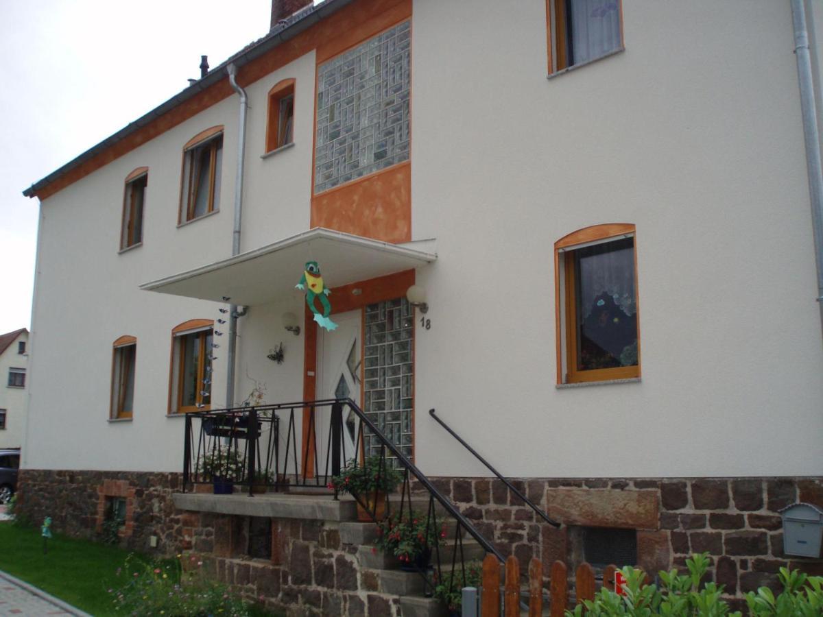 Apartamento Haus-In-Gemuenden-An-Der-Wohra Gemunden an der Wohra Exterior foto