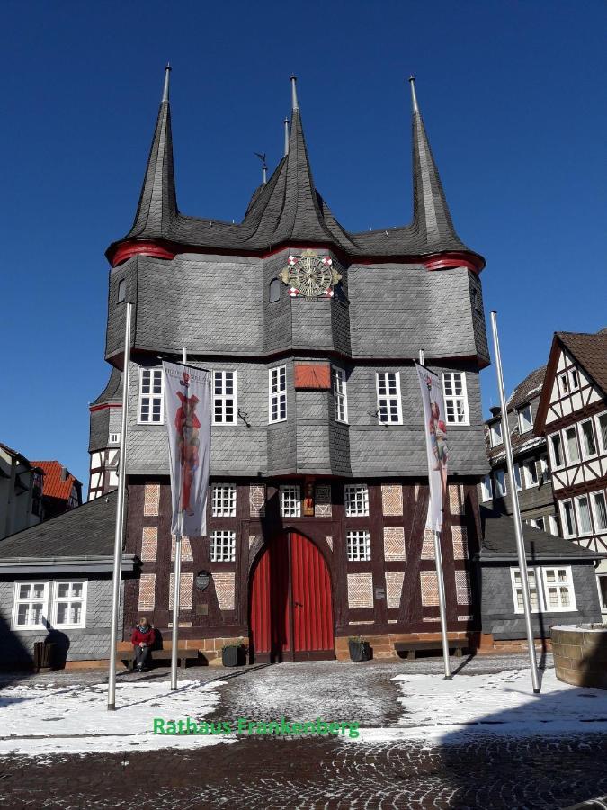 Apartamento Haus-In-Gemuenden-An-Der-Wohra Gemunden an der Wohra Exterior foto